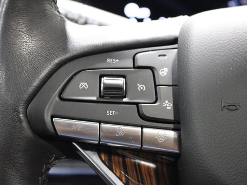 Certified 2024 Cadillac Escalade Premium Luxury w/ Performance Package AWD/4WD image 12