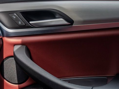 Used 2024 BMW X3 M40i w/ Premium Package image 15