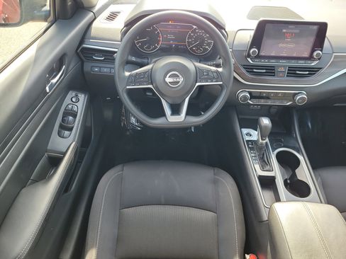 Certified 2024 Nissan Altima 2.5 SV image 16