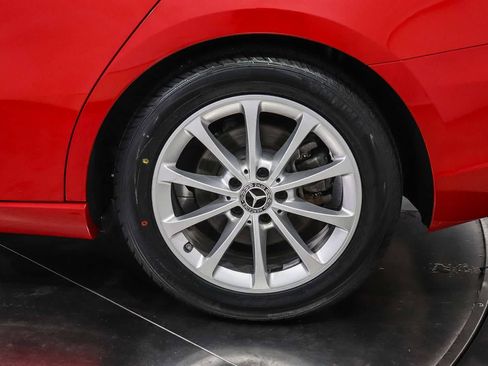 Used 2019 Mercedes-Benz A 220 4MATIC image 10