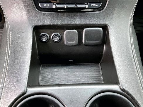 Used 2016 Chevrolet Tahoe LS w/ All-Season Package image 16