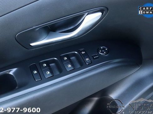 Used 2022 Hyundai Tucson SEL image 11