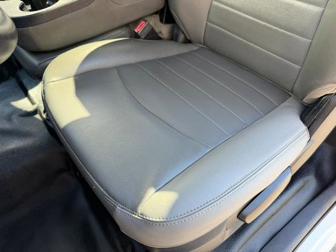 Used 2015 RAM 2500 Tradesman image 25