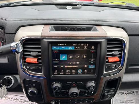 Used 2015 RAM 2500 Laramie AWD/4WD image 19