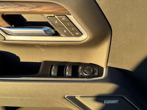 New 2026 GMC Sierra 1500 SLT w/ SLT Premium Plus Package image 28