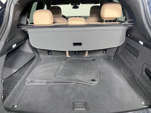 Certified 2023 Porsche Cayenne Platinum Edition AWD/4WD image 29
