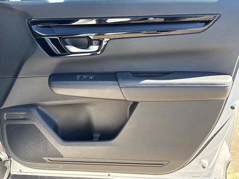 Used 2024 Honda CR-V EX-L image 16