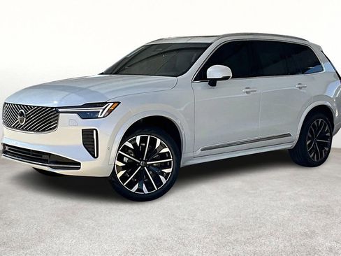New 2026 Volvo XC90 B6 Plus w/ Protection Package Premier image 2