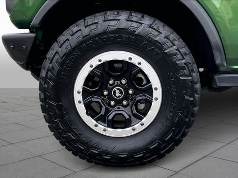 Used 2022 Ford Bronco Badlands image 10