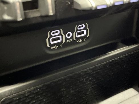 Used 2020 RAM 1500 Laramie image 23