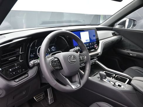 New 2026 Lexus TX 500h AWD image 13