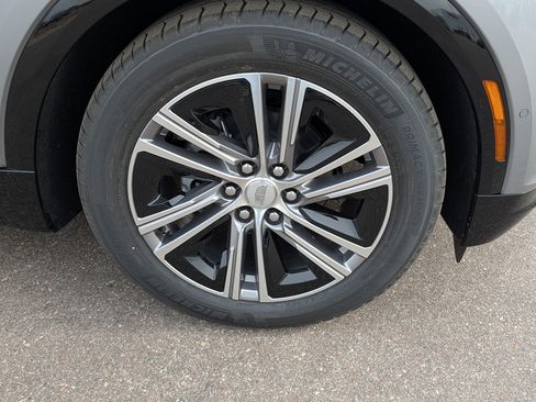 Used 2026 Cadillac Lyriq Luxury w/ LPO, Floor Liner Package AWD/4WD image 13