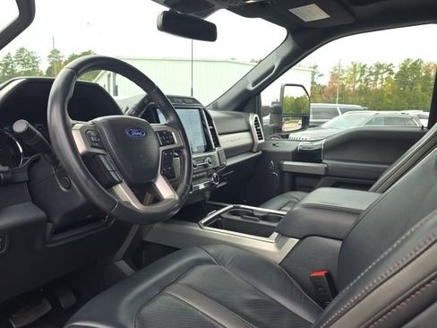 Used 2022 Ford F250 Platinum image 24
