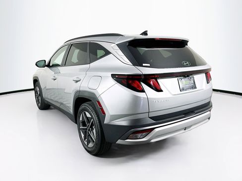 Used 2025 Hyundai Tucson SEL FWD image 5