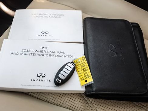 Used 2018 INFINITI QX60 Luxe w/ Premium Plus Package AWD/4WD image 75