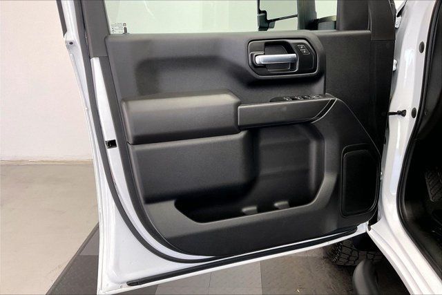 Used 2020 Chevrolet Silverado 2500 Custom w/ Custom Value Package AWD/4WD image 25