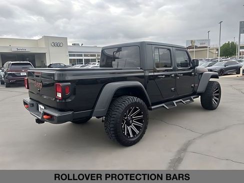 Used 2020 Jeep Gladiator Mojave AWD/4WD image 3