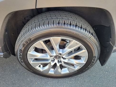 Used 2025 Toyota RAV4 Limited w/ Advanced Technology Package image 27