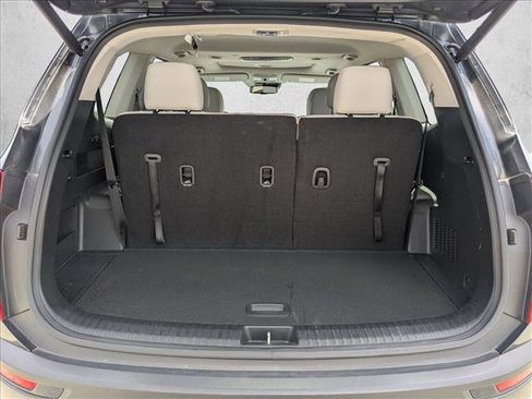 Used 2022 Kia Telluride EX w/ EX Premium Package image 6