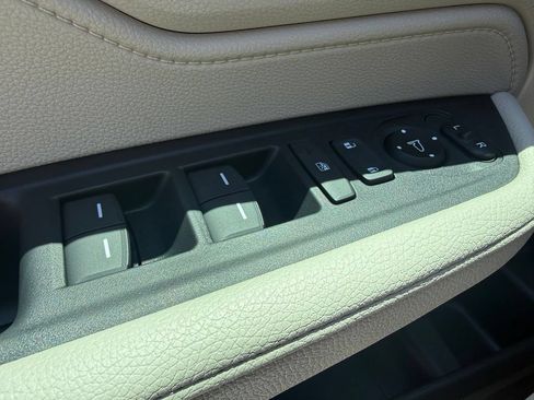New 2026 Honda Odyssey EX-L image 18