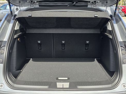 New 2026 Chevrolet Trax LT w/ Driver Confidence Package image 15