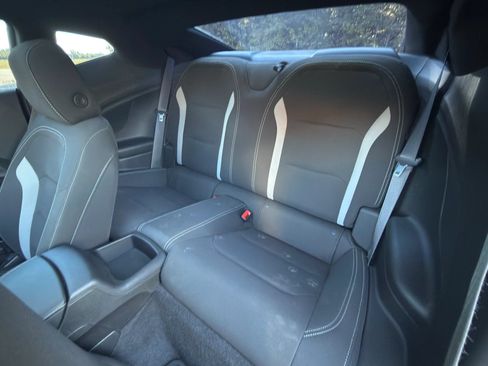 Used 2017 Chevrolet Camaro SS RWD image 10