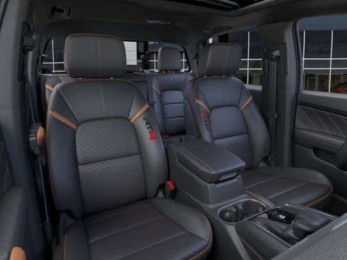 New 2026 GMC Canyon AT4 w/ Technology Plus Package AWD/4WD image 40