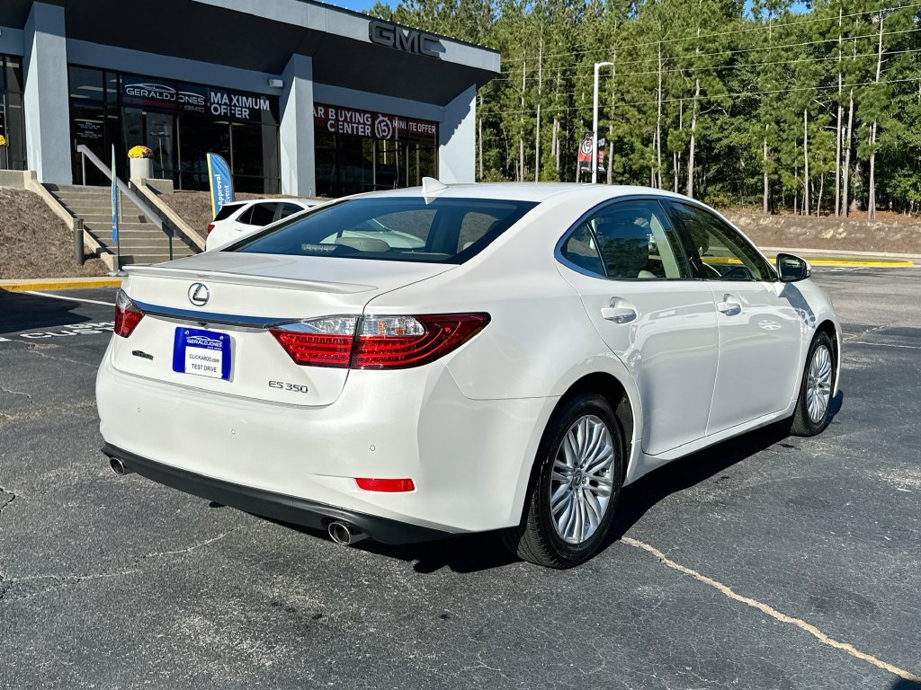 Used 2015 Lexus ES 350 w/ Luxury Package FWD image 7