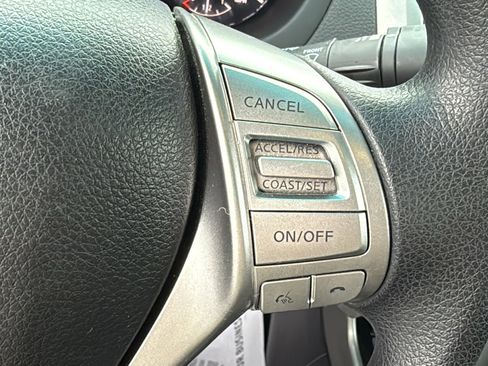 Used 2015 Nissan Altima 2.5 S w/ Special Edition Package image 11