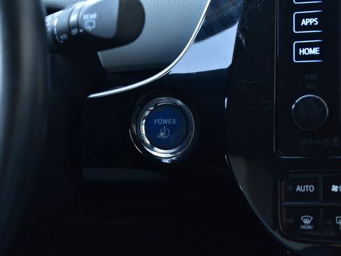 Used 2017 Toyota Prius Four Touring w/ Protection Package image 27