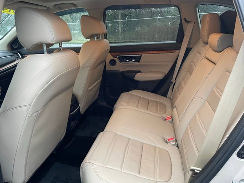 Used 2019 Honda CR-V Touring image 13