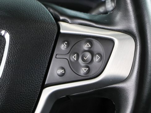 Used 2023 GMC Acadia SLT w/ Technology Package FWD image 14