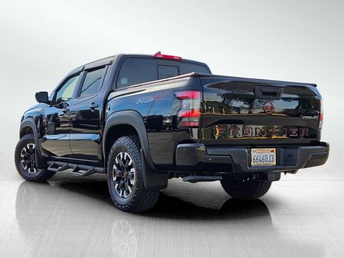 Used 2022 Nissan Frontier PRO-4X image 6