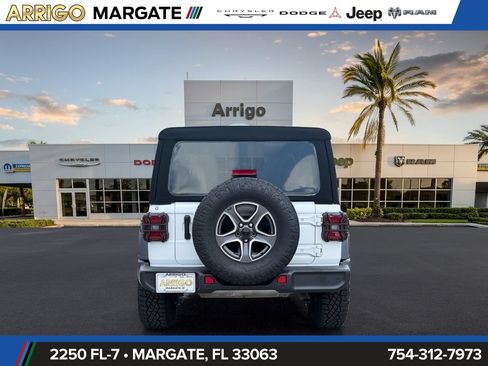 Used 2021 Jeep Wrangler Unlimited Sport AWD/4WD image 6