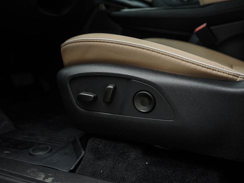 New 2026 Buick Enclave Preferred w/ Power Package image 21