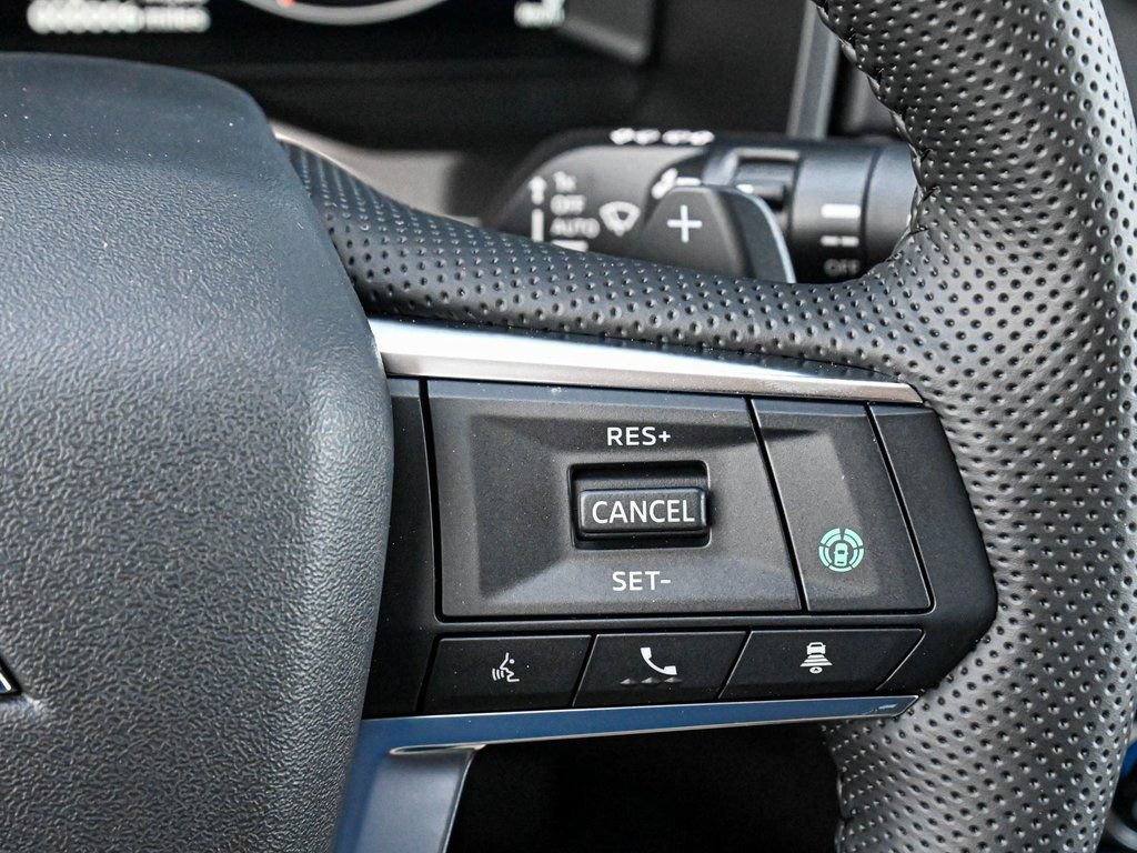 Used 2024 Mitsubishi Outlander SE AWD/4WD image 31