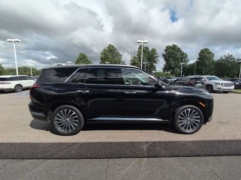 Used 2025 Hyundai Palisade Calligraphy AWD/4WD image 7