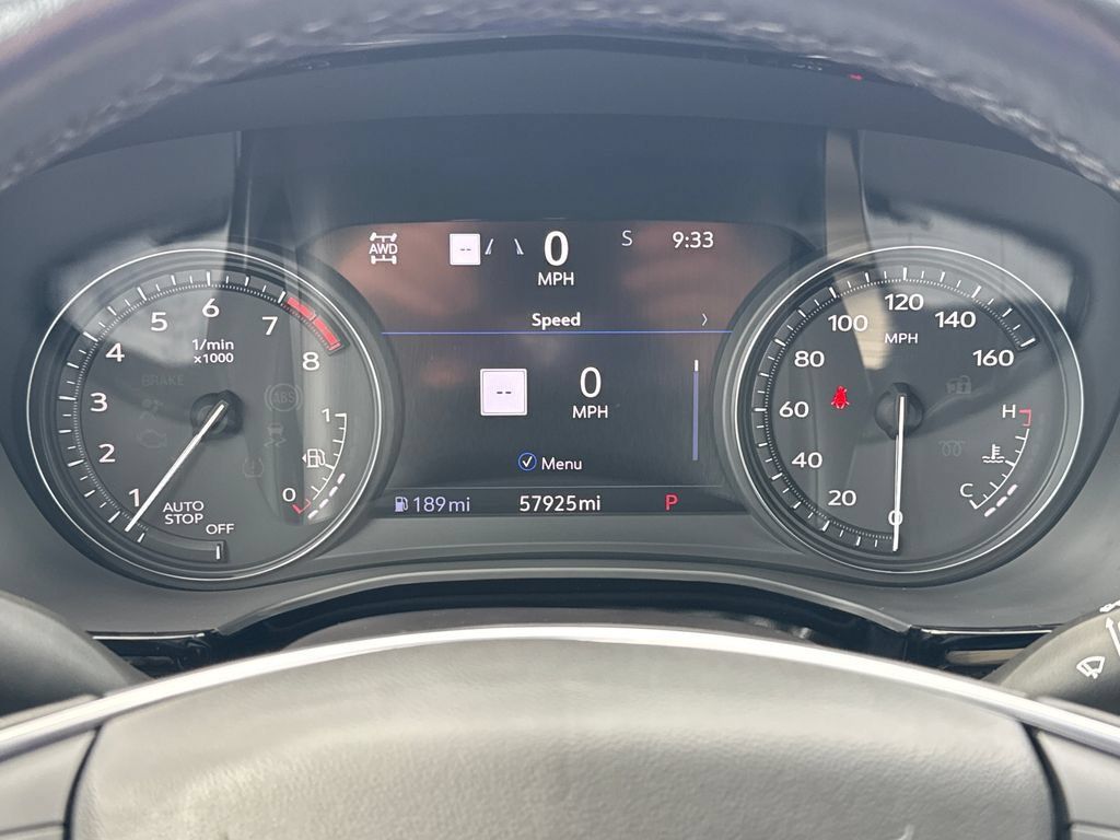 Certified 2023 Cadillac XT5 Sportv w/ Technology Package AWD/4WD image 24