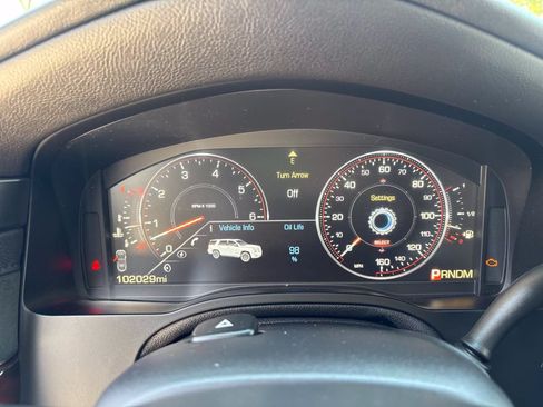 Used 2015 Cadillac Escalade ESV Premium AWD/4WD image 29