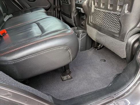 Used 2019 Jeep Wrangler Unlimited Rubicon image 17