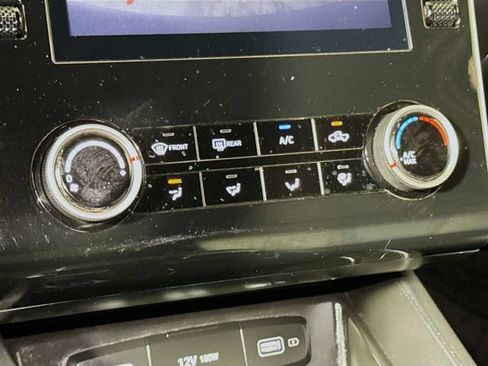 Used 2022 Hyundai Santa Cruz SEL FWD image 13