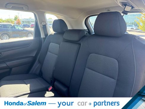 Used 2024 Honda CR-V LX image 13