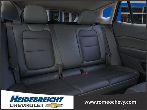 New 2025 Chevrolet Trax ACTIV w/ Sunroof Package image 18