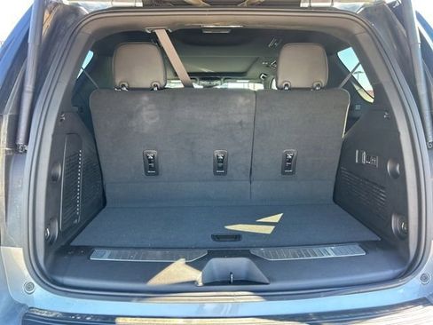 Used 2024 Chevrolet Tahoe RST w/ Luxury Package image 31