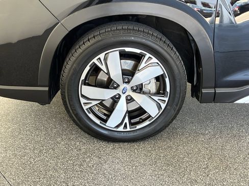 Used 2019 Subaru Forester Touring AWD/4WD image 28