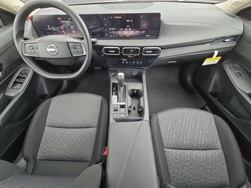 New 2026 Nissan Sentra SV FWD image 20