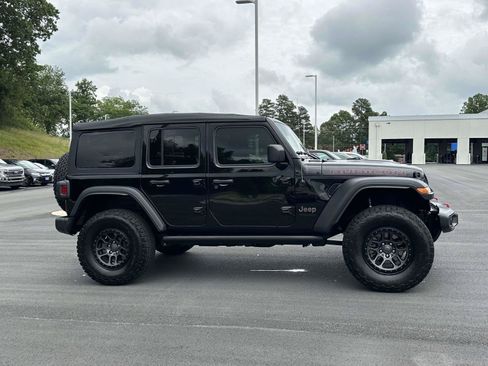 Used 2021 Jeep Wrangler Unlimited Rubicon w/ Xtreme Recon 35" Tire Package AWD/4WD image 27
