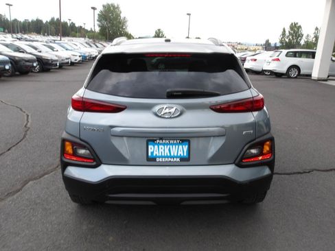 Used 2021 Hyundai Kona SEL w/ Cargo Package AWD/4WD image 4