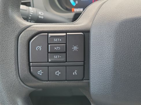 Used 2025 Ford F150 STX w/ Equipment Group 200A RWD image 22