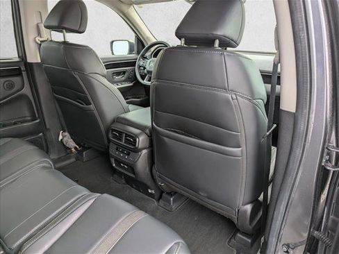 Used 2023 Honda Pilot EX-L image 28